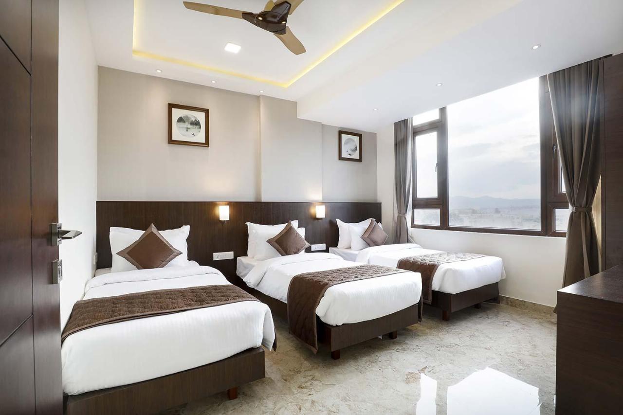 Tresca A Luxury Hotel Чикмагалур Екстер'єр фото