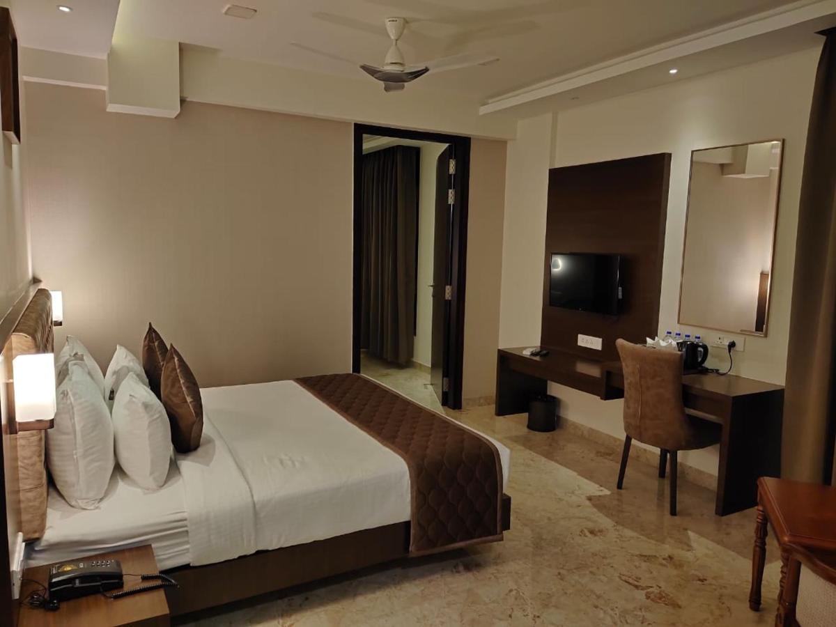 Tresca A Luxury Hotel Чикмагалур Екстер'єр фото